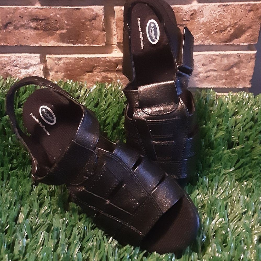 DR. SCHOLL'S BLACK DOUBLE AIR SANDALS  9W